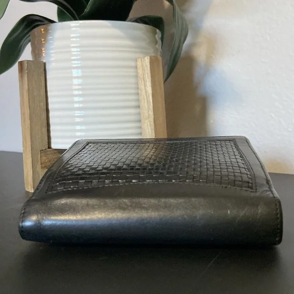 Vintage Coach Black Woven Leather Wallet - Picture 3 of 16